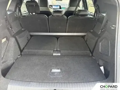 Photo 5 Peugeot 5008  Hybrid 145 ch e-DCS6