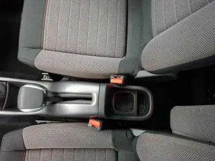 Photo 32 Citroën C3 Aircross  PureTech 110 S&S BVM6
