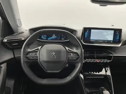 Photo 18 Peugeot 2008  PureTech 100 S&S BVM6