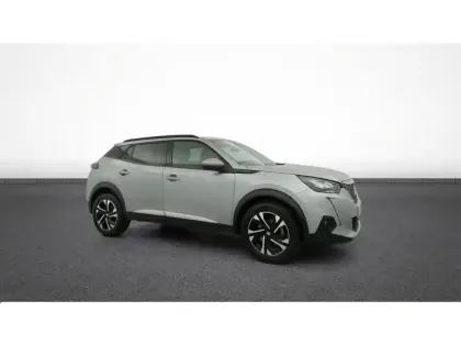 Photo 24 Peugeot 2008  PureTech 100 S&S BVM6