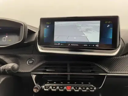 Photo 23 Peugeot 2008  PureTech 100 S&S BVM6