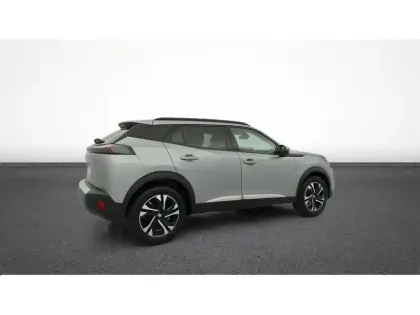 Photo 8 Peugeot 2008  PureTech 100 S&S BVM6