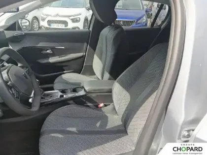 Photo 10 Peugeot 208  Turbo 100 ch BVM6