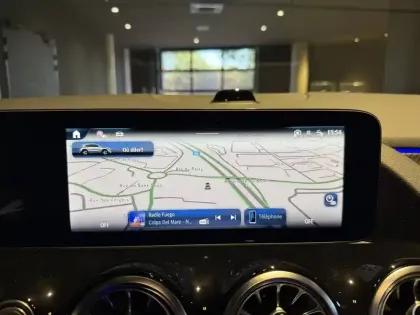 Photo 13 Mercedes GLA  180 7G-DCT