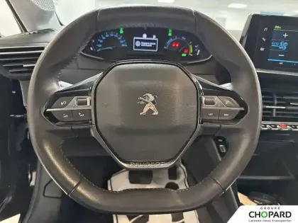 Photo 12 Peugeot 208  Electrique 50 kWh 136ch