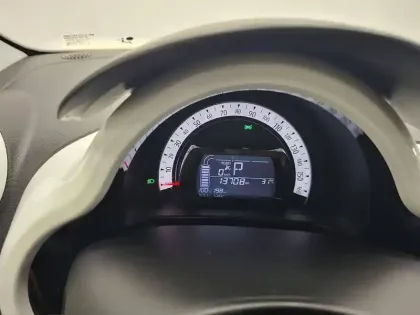 Photo 44 Renault Twingo  III E-Tech