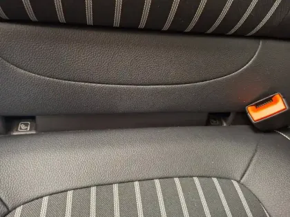 Photo 26 Renault Twingo  III E-Tech