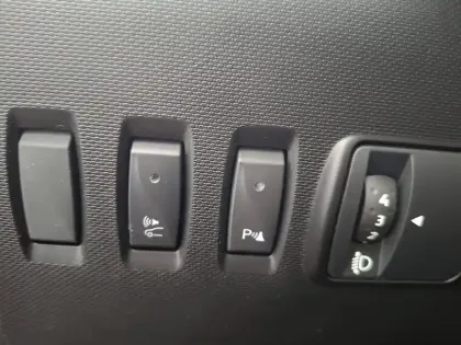 Photo 39 Renault Twingo  III E-Tech