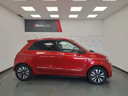 Photo 16 Renault Twingo  III E-Tech