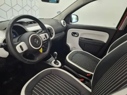 Photo 36 Renault Twingo  III E-Tech