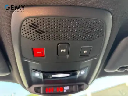 Photo 52 Peugeot 2008  PureTech 130 S&S BVM6