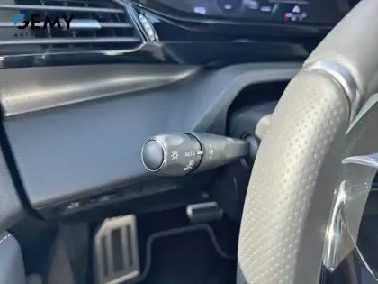 Photo 24 Peugeot 408  Hybrid 145 e-DCS6