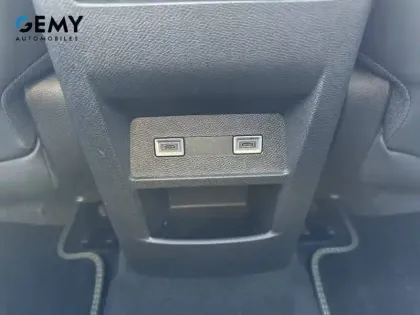 Photo 17 Peugeot 408  Hybrid 145 e-DCS6