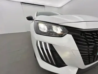 Photo 15 Peugeot 208  PureTech 75 S&S BVM5