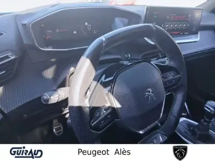 Photo 8 Peugeot 2008  BlueHDi 100 S&S BVM6