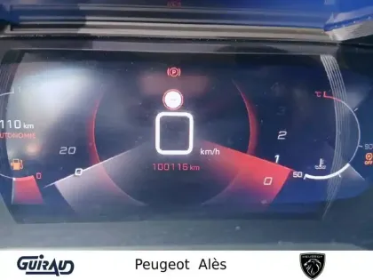 Photo 25 Peugeot 2008  BlueHDi 100 S&S BVM6