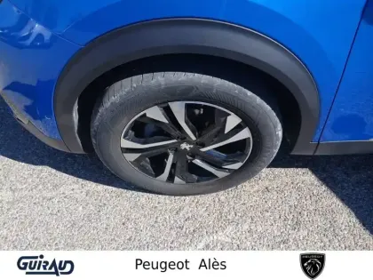 Photo 11 Peugeot 2008  BlueHDi 100 S&S BVM6