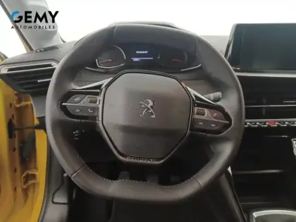 Photo 12 Peugeot 208  PureTech 75 S&S BVM5