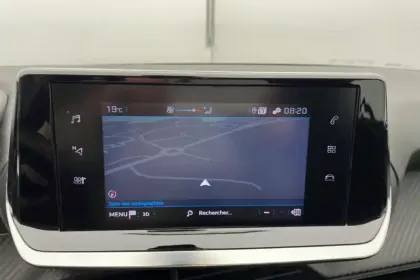 Photo 14 Peugeot 208  PureTech 100 S&S BVM6