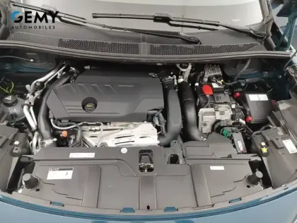 Photo 11 Peugeot 3008  Hybrid 225 e-EAT8