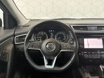 Photo 32 Nissan Qashqai  1.3 DIG-T 158 DCT