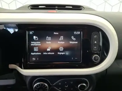 Photo 17 Renault Twingo  III SCe 65