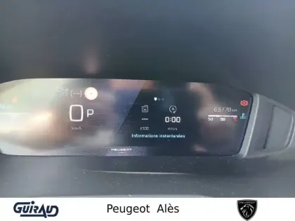 Photo 22 Peugeot 2008  PureTech 130 S&S EAT8