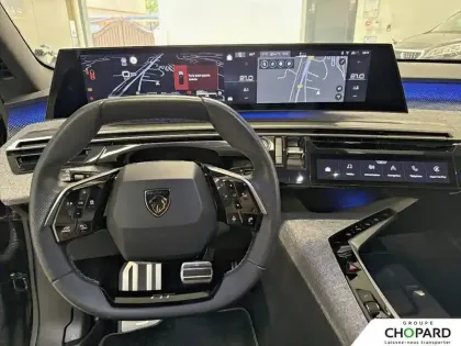 Photo 20 Peugeot 5008  Hybrid 136 e-DCS6