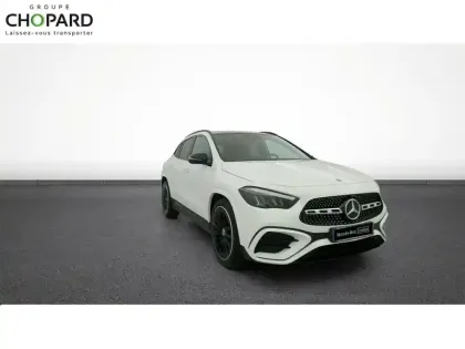 Photo 11 Mercedes GLA  200 d 8G-DCT