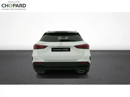 Photo 6 Mercedes GLA  200 d 8G-DCT