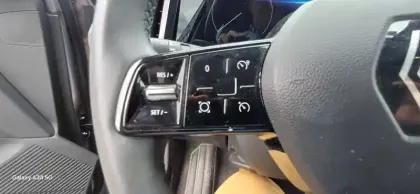 Photo 13 Renault Captur  TCe 90