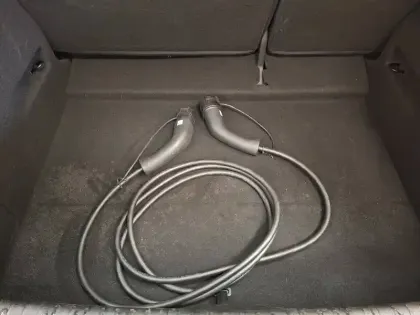 Photo 13 Renault Megane  E-Tech EV60 130ch super charge