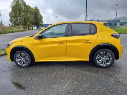 Photo 9 Peugeot 208  Electrique 50 kWh 136ch