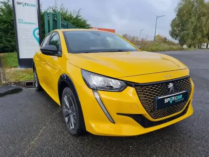 Photo 19 Peugeot 208  Electrique 50 kWh 136ch