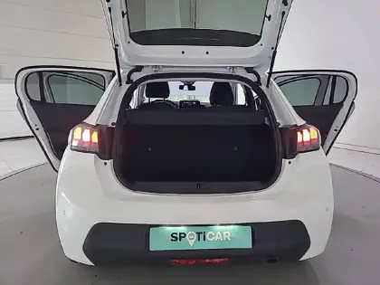 Photo 31 Peugeot 208  PureTech 75 S&S BVM5