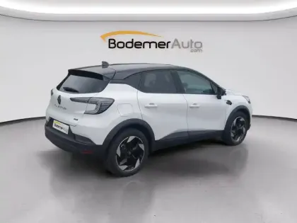 Photo 19 Renault Captur  E-Tech full hybrid 160 ch