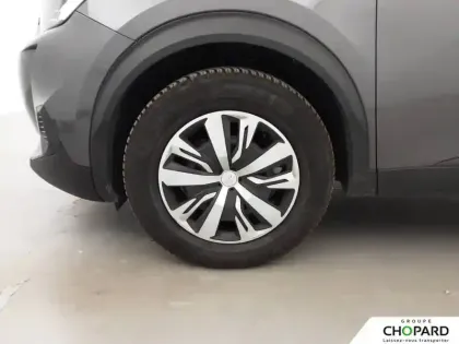 Photo 11 Peugeot 2008  PureTech 100 S&S BVM6