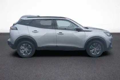 Photo 6 Peugeot 2008  PureTech 130 S&S BVM6