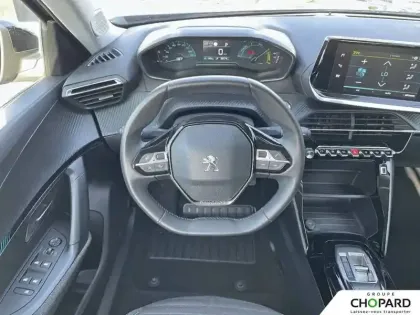 Photo 16 Peugeot 2008  Electrique 136 ch