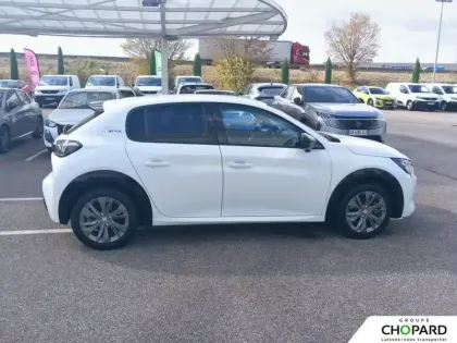 Photo 31 Peugeot 208  Electrique 50 kWh 136ch