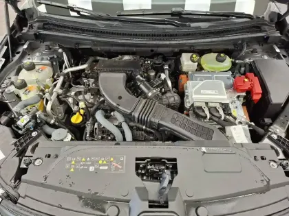 Photo 54 Renault Austral  E-Tech hybrid 200