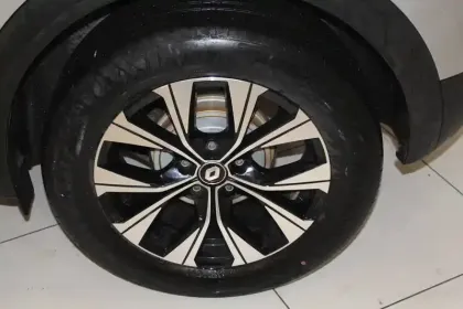 Photo 40 Renault Captur  TCe 90