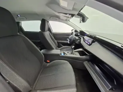 Photo 19 Peugeot 308  SW BlueHDi 130ch S&S BVM6