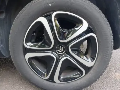 Photo 12 Citroën C3 Aircross  PureTech 110 S&S BVM6