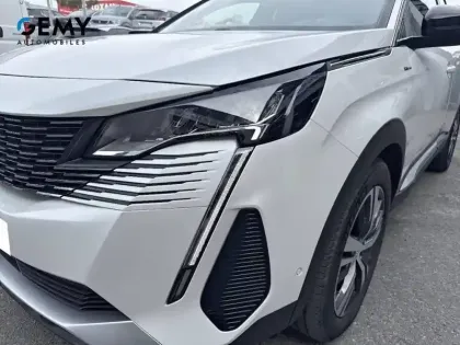 Photo 17 Peugeot 3008  Hybrid 225 e-EAT8