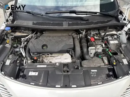 Photo 11 Peugeot 3008  Hybrid 225 e-EAT8