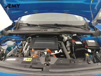 Photo 15 Peugeot 2008  Electrique 136 ch