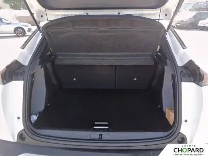Photo 5 Peugeot 2008  PureTech 130 S&S EAT8