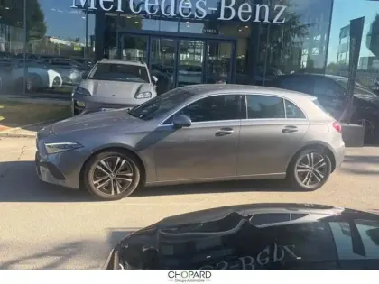 Photo 14 Mercedes Classe A  180 d 8G-DCT