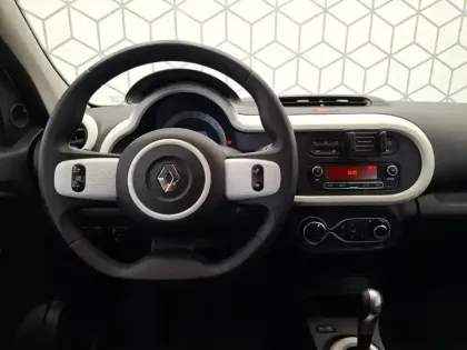 Photo 13 Renault Twingo  III E-Tech